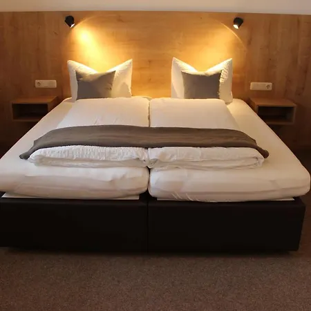 Luibisblick 아파트 *