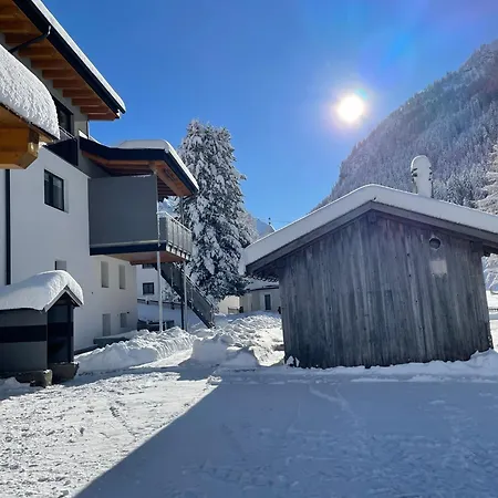 Luibisblick 아파트 *